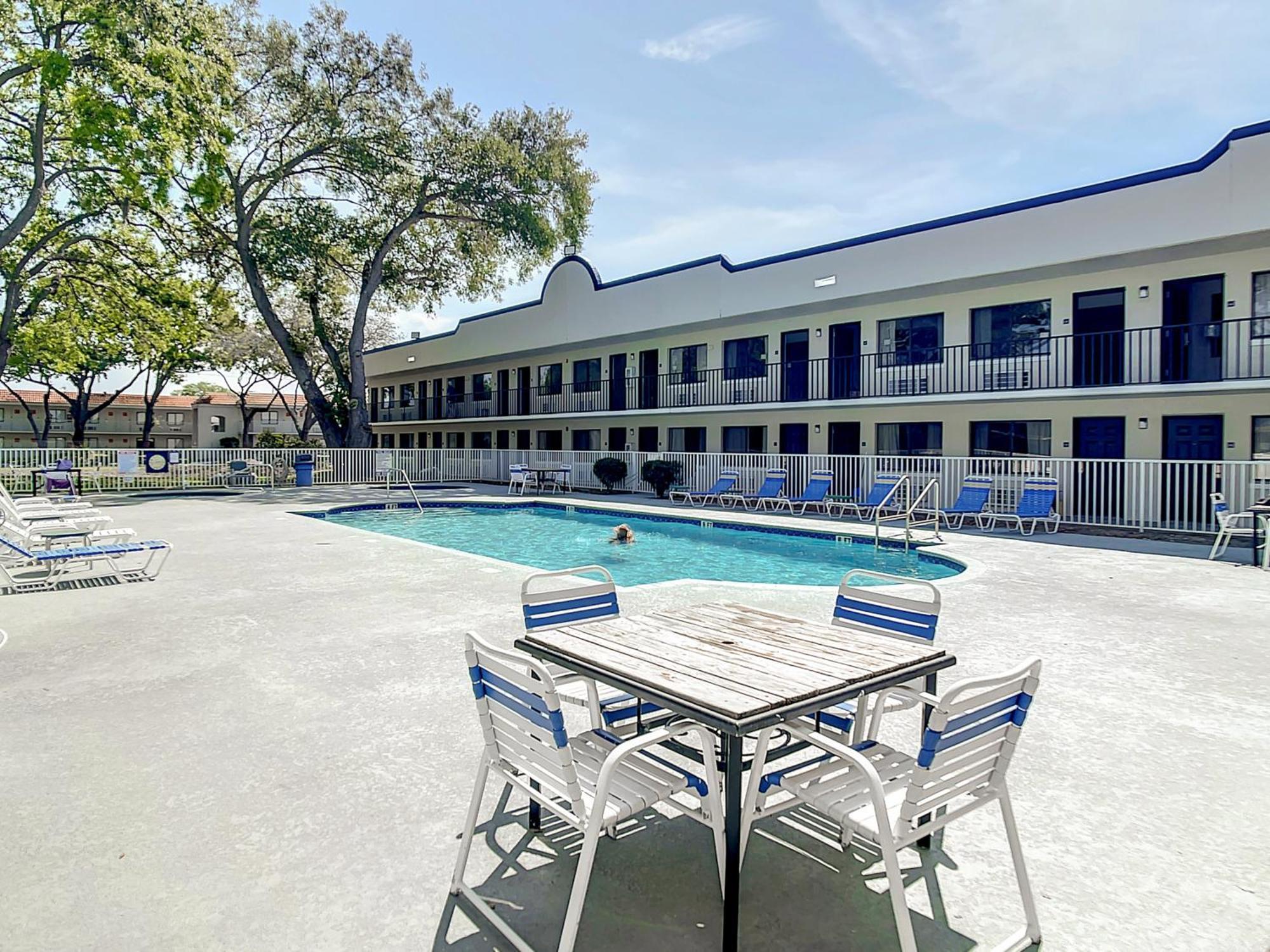 Stayable Kissimmee West エクステリア 写真